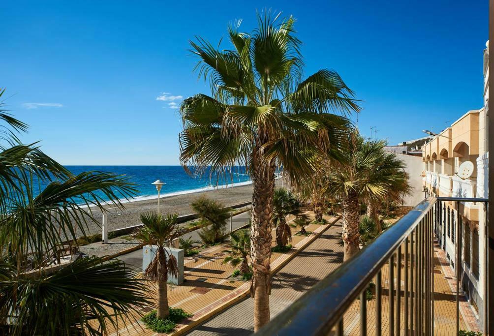 Villa Casa De Sueno En La Playa Adra Exterior foto